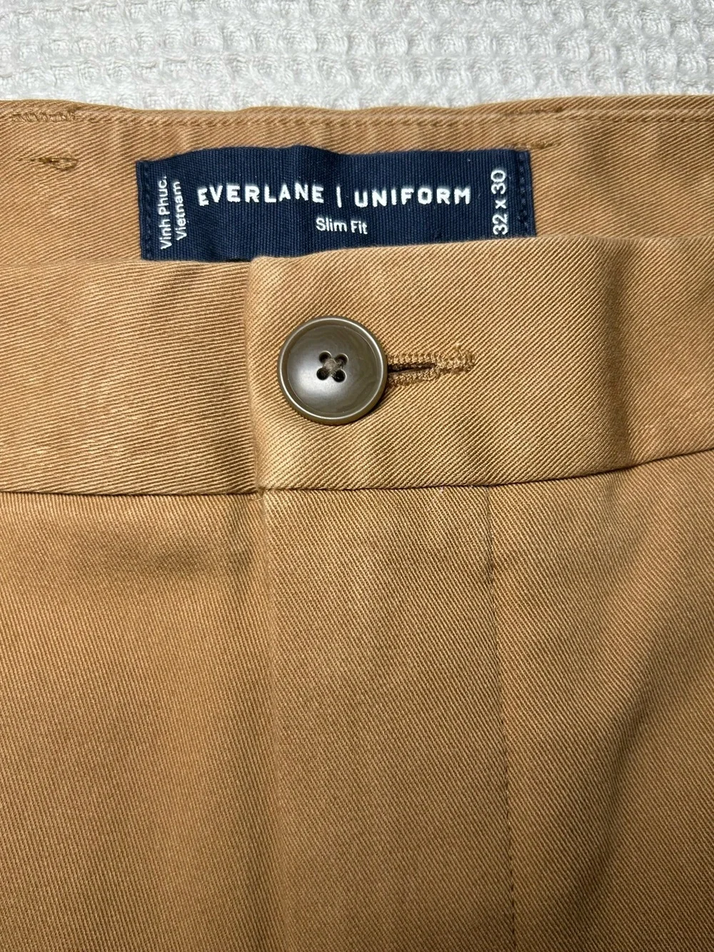 Everlane The Slim Fit Performance Chino Uniform Men's 32x30 NWT in toasted coco